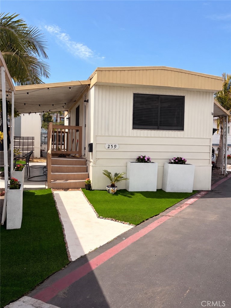 80 Huntington Street 259, Huntington Beach CA 92648 - photo 4