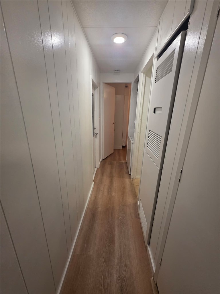 Hallway - 80 Huntington Street 259, Huntington Beach CA 92648 - photo 9