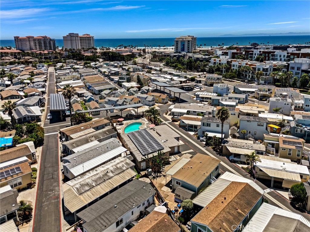 A block from the Beach! - 80 Huntington Street 314, Huntington Beach CA 92648 - photo 17