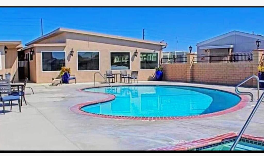 Screenshot_20260127-181134~2 - 80 Huntington Street 616, Huntington Beach CA 92648 - photo 21