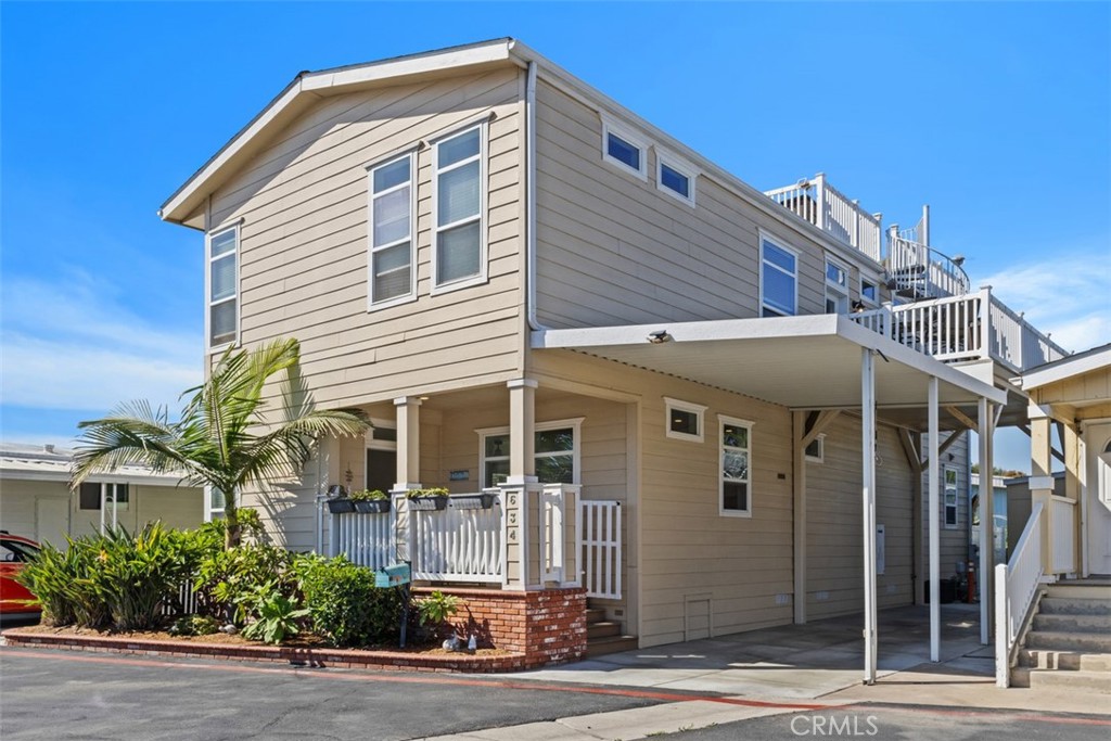 80 Huntington Street 634, Huntington Beach CA 92648 - photo 1