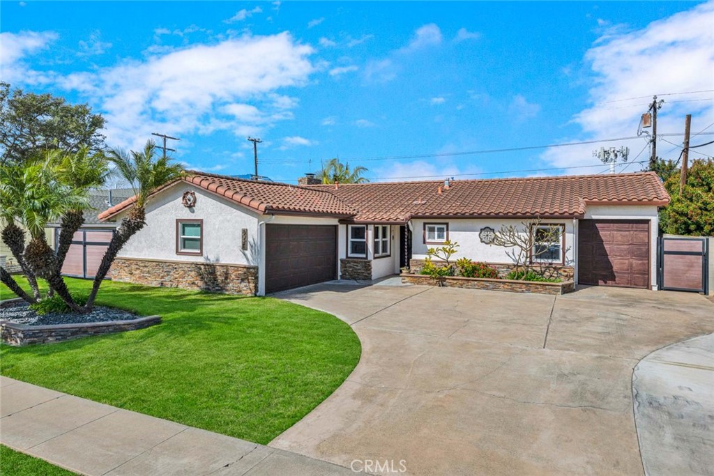 8021 Sterling, Huntington Beach CA 92646 - photo 1