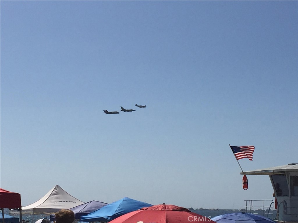 Huntington Beach's annual Pacific Airshow is one of several iconic coastal events enjoyed from the surrounding area. - 803 Frankfort Avenue, Huntington Beach CA 92648 - photo 74
