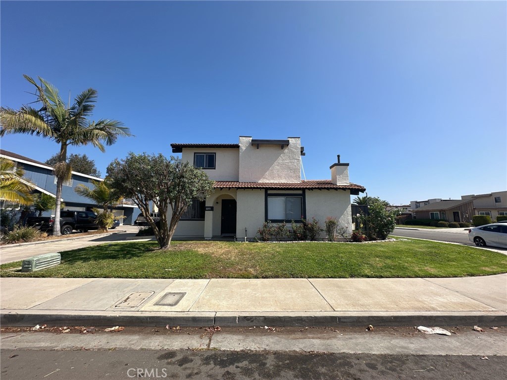 8091 Graziadio Drive 1, Huntington Beach CA 92648 - photo 1