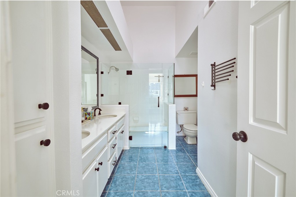 Master Bath - 8132 Atwater Circle 202, Huntington Beach CA 92646 - photo 12