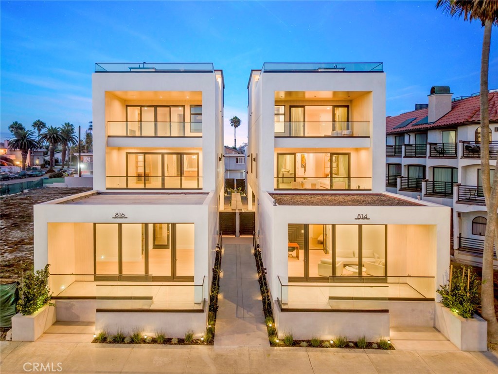 816 Pacific Coast Highway, Huntington Beach CA 92648 - photo 3