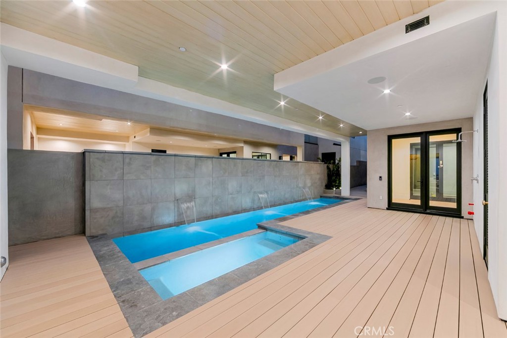 816 Pacific Coast Highway, Huntington Beach CA 92648 - photo 5