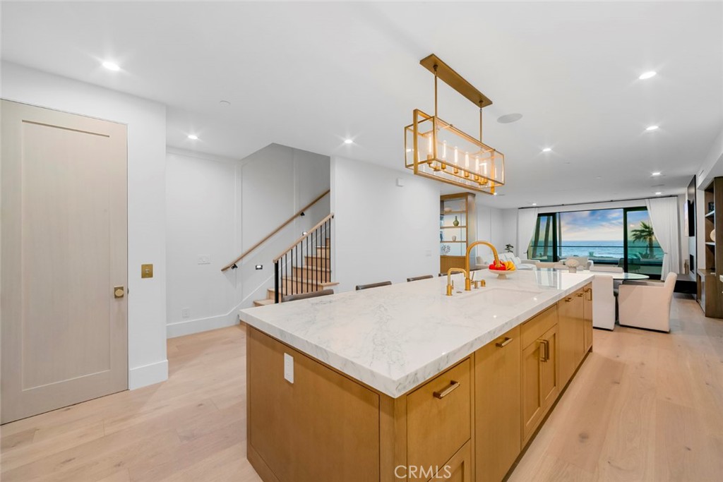 816 Pacific Coast Highway, Huntington Beach CA 92648 - photo 14