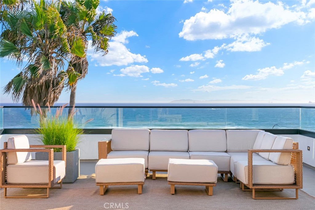 816 Pacific Coast Highway, Huntington Beach CA 92648 - photo 27
