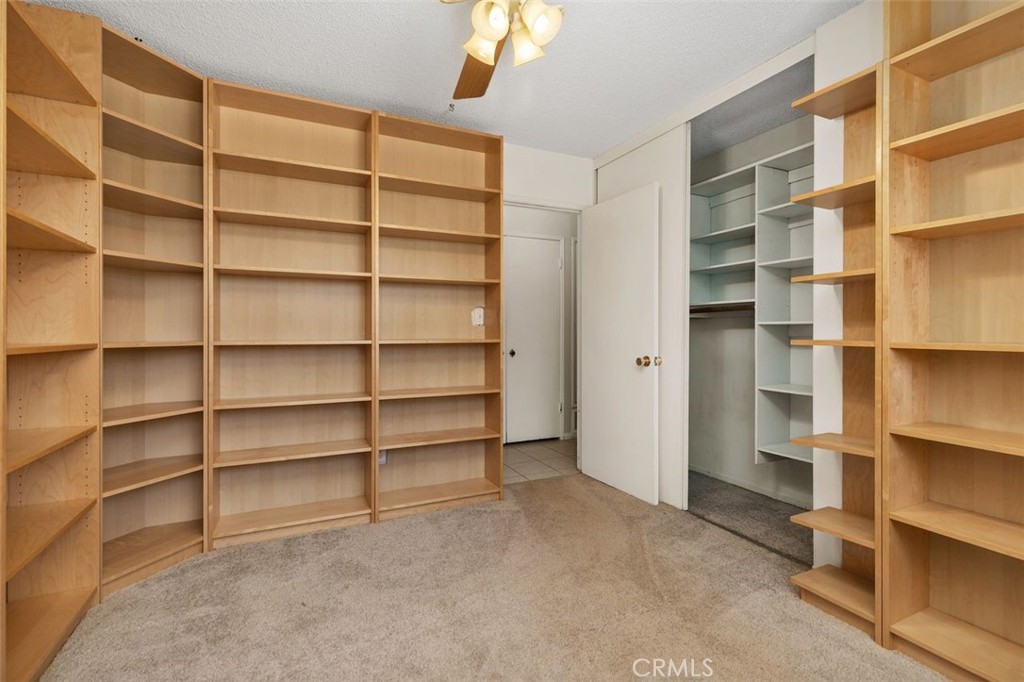 8161 Valencia, Huntington Beach CA 92647 - photo 15