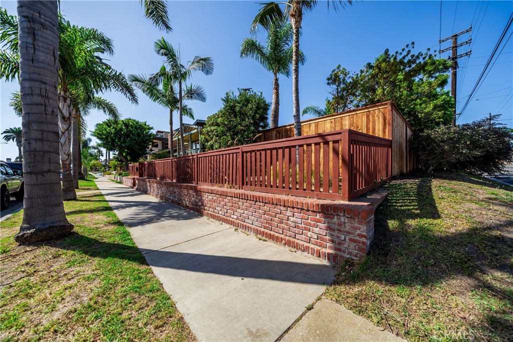 817 Delaware, Huntington Beach CA 92648 - photo 8