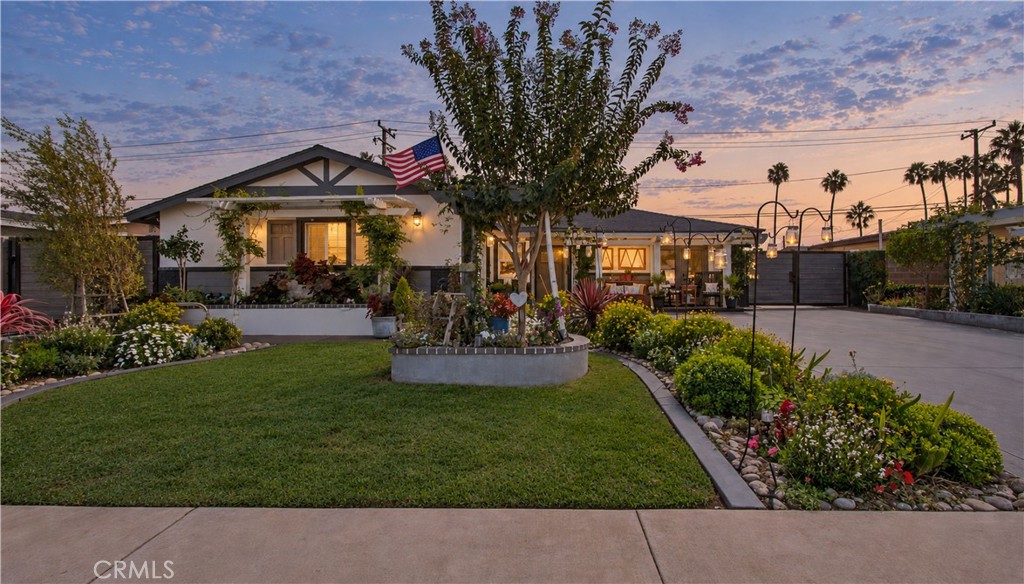 8172 Kiner, Huntington Beach CA 92646 - photo 1