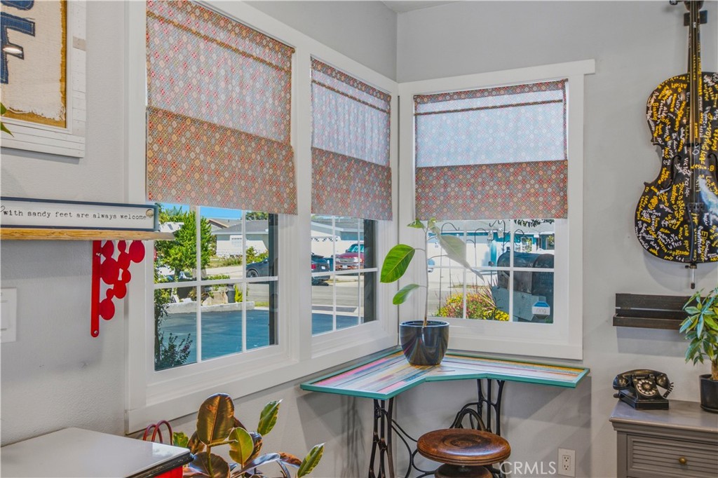 8172 Kiner, Huntington Beach CA 92646 - photo 11