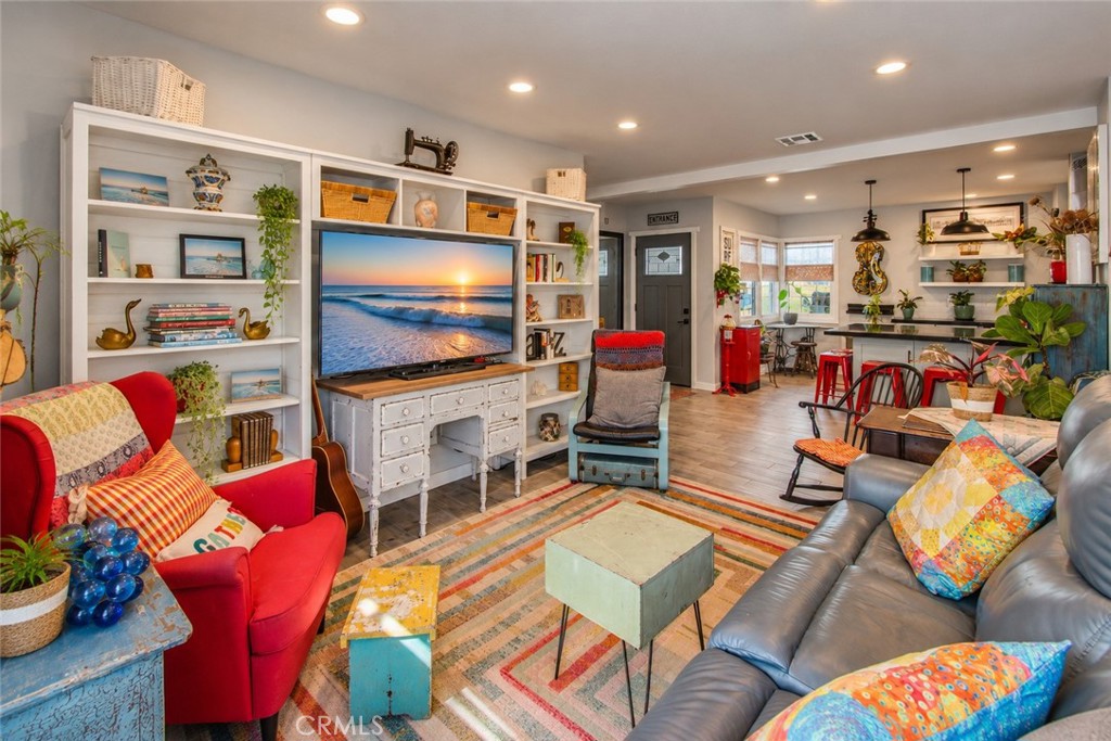 8172 Kiner, Huntington Beach CA 92646 - photo 13