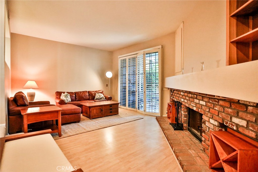 8191 Sandcove Circle 102, Huntington Beach CA 92646 - photo 2
