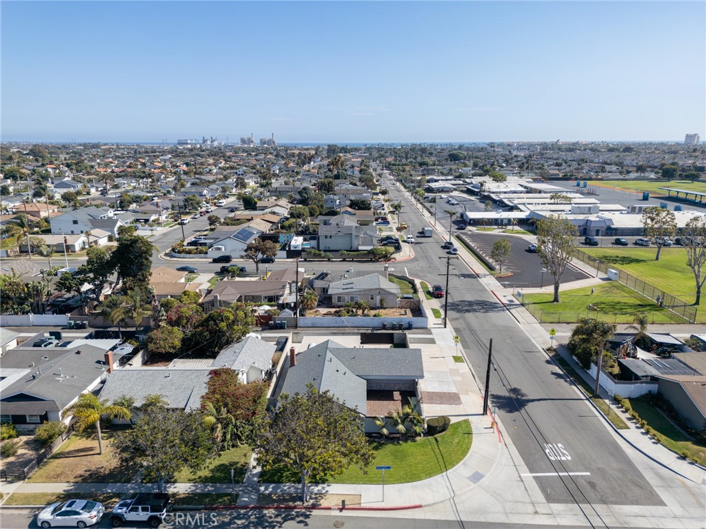 8232 Indianapolis, Huntington Beach CA 92646 - photo 5