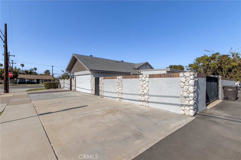 8232 Indianapolis, Huntington Beach CA 92646 - photo 13