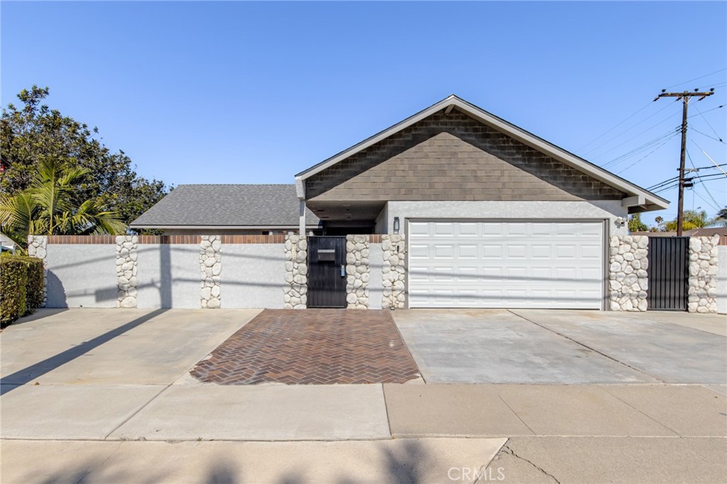 8232 Indianapolis, Huntington Beach CA 92646 - photo 17