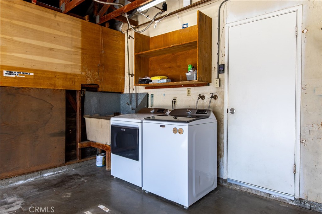 8232 Indianapolis, Huntington Beach CA 92646 - photo 19