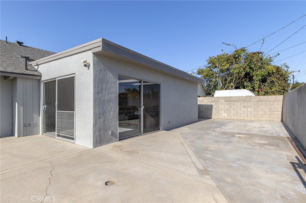 8232 Indianapolis, Huntington Beach CA 92646 - photo 23