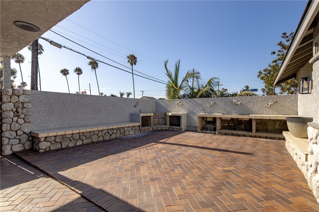 8232 Indianapolis, Huntington Beach CA 92646 - photo 25