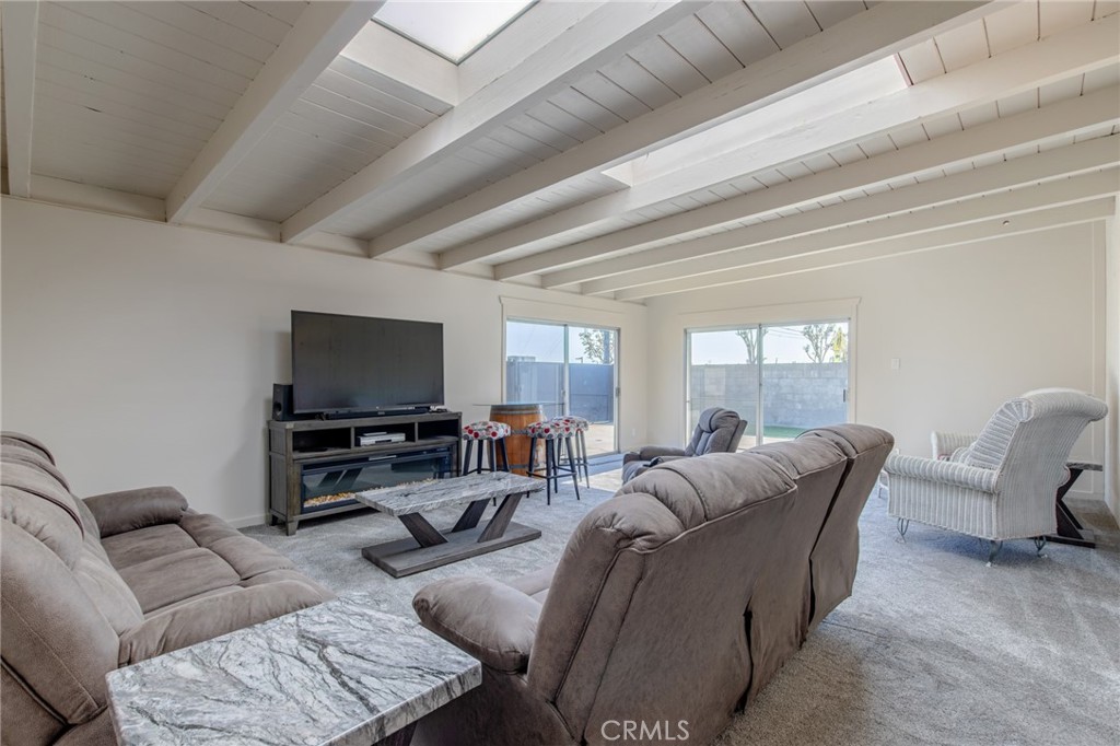 8232 Indianapolis, Huntington Beach CA 92646 - photo 30