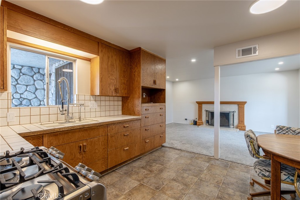 8232 Indianapolis, Huntington Beach CA 92646 - photo 42