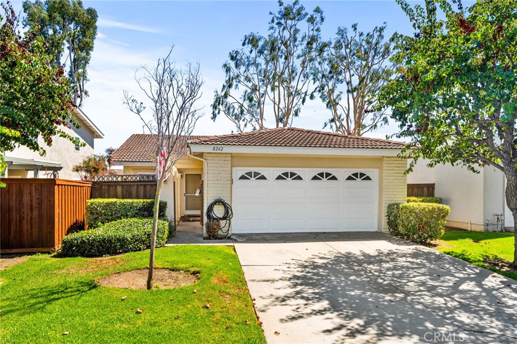8262 Manifesto, Huntington Beach CA 92646 - photo 1