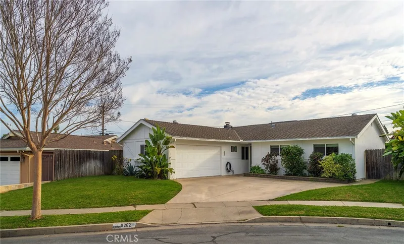 8262 Noble, Huntington Beach, CA 92647