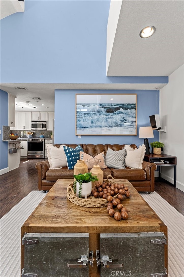 8310 Atlanta 205, Huntington Beach CA 92646 - photo 12