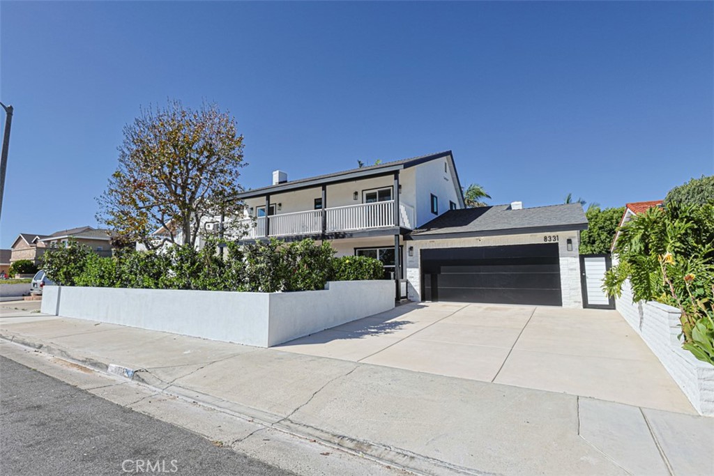 8331 Snowbird Drive, Huntington Beach CA 92646 - photo 4