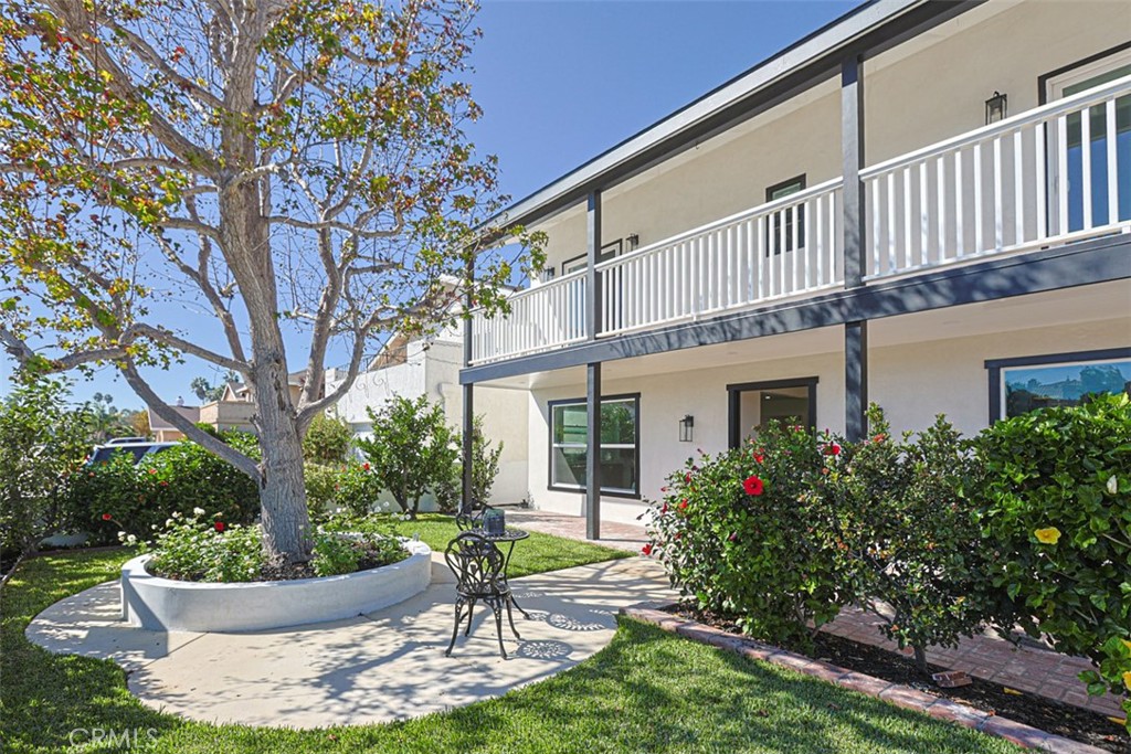 8331 Snowbird Drive, Huntington Beach CA 92646 - photo 6