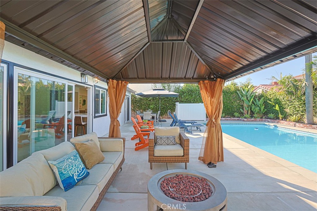 8331 Snowbird Drive, Huntington Beach CA 92646 - photo 32