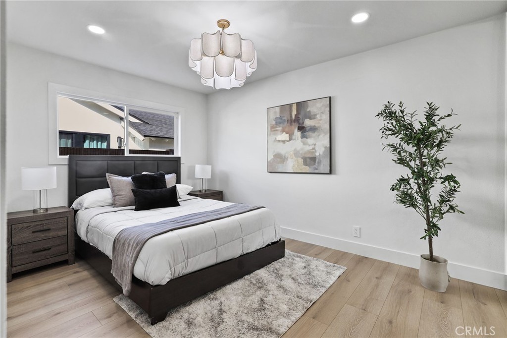 8352 Friesland, Huntington Beach CA 92647 - photo 12