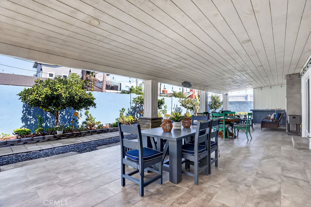 8391 Enfield Circle, Huntington Beach CA 92646 - photo 25