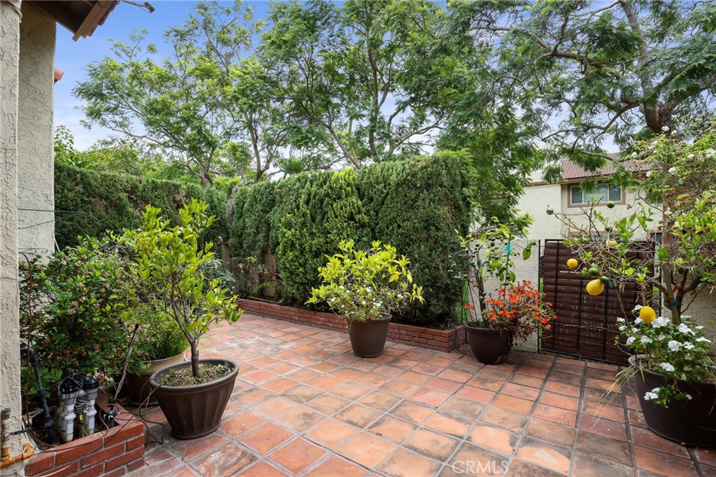 8402 Sunbeam Cir, Huntington Beach CA 92646 - photo 30
