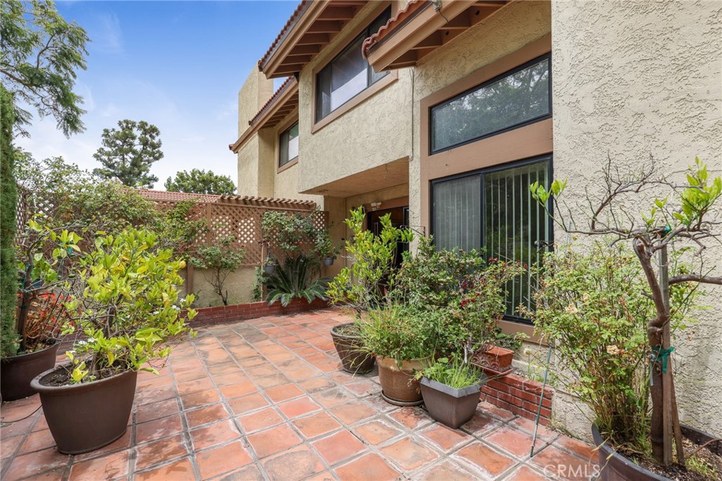 8402 Sunbeam Cir, Huntington Beach CA 92646 - photo 33