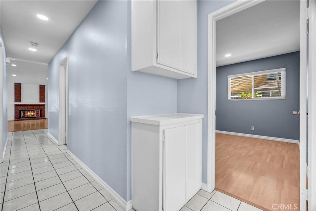 8422 Jalm Drive, Huntington Beach CA 92647 - photo 25