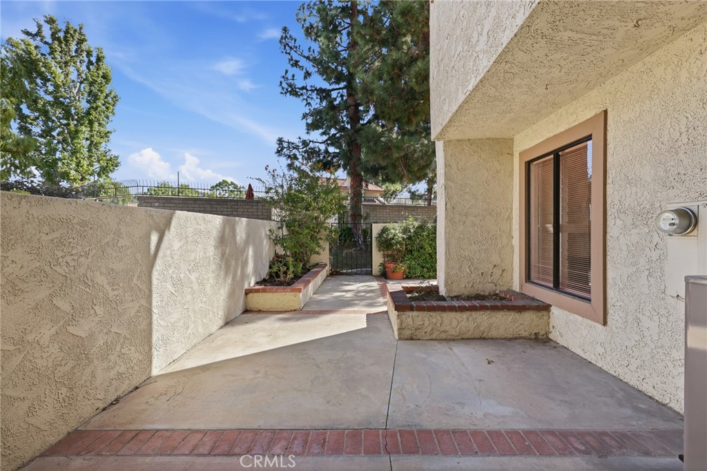 8424 Goldsport Circle, Huntington Beach CA 92646 - photo 26