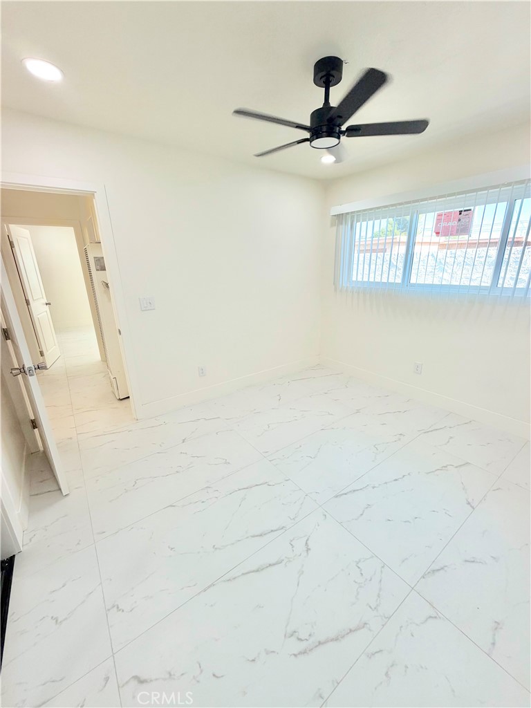 8431 Tamaru, Huntington Beach CA 92647 - photo 24