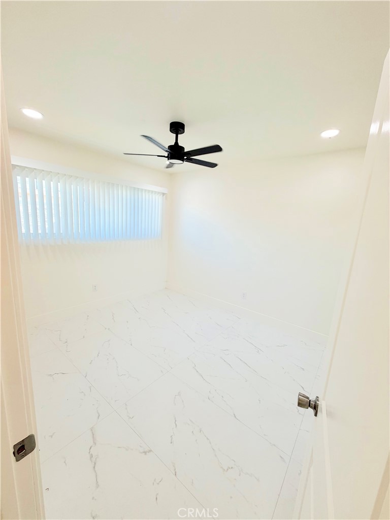 8431 Tamaru, Huntington Beach CA 92647 - photo 26