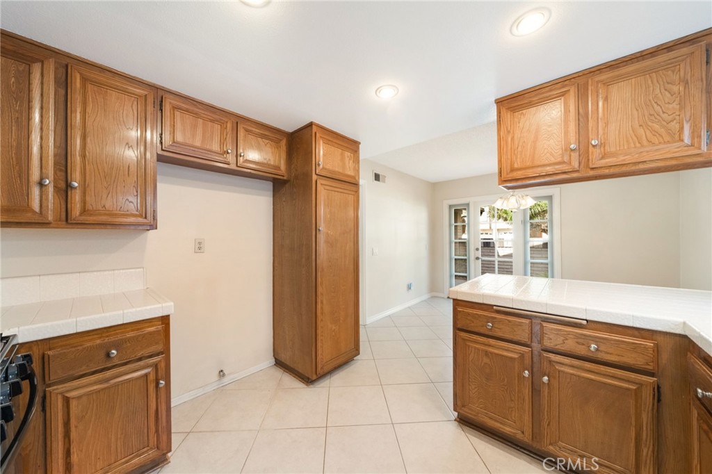8452 Compton, Huntington Beach CA 92646 - photo 11