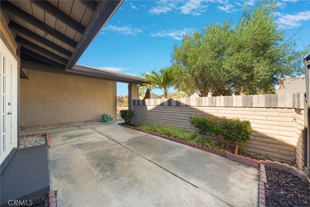 8452 Compton, Huntington Beach CA 92646 - photo 14
