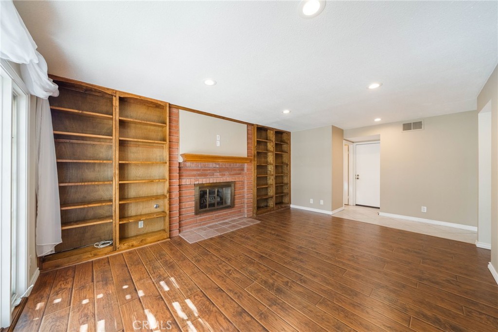 8452 Compton, Huntington Beach CA 92646 - photo 21