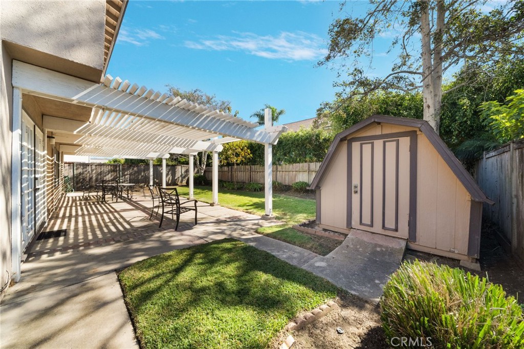 8452 Compton, Huntington Beach CA 92646 - photo 46