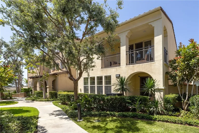 8454 Hibiscus, Huntington Beach