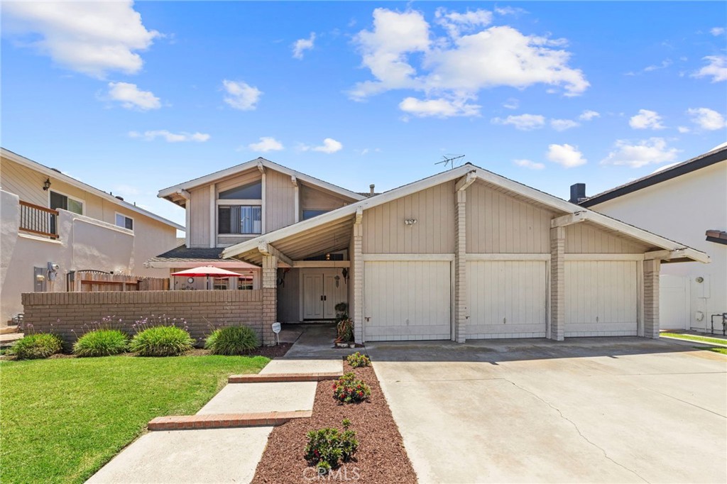 8472 Deepview Drive, Huntington Beach CA 92646 - photo 1