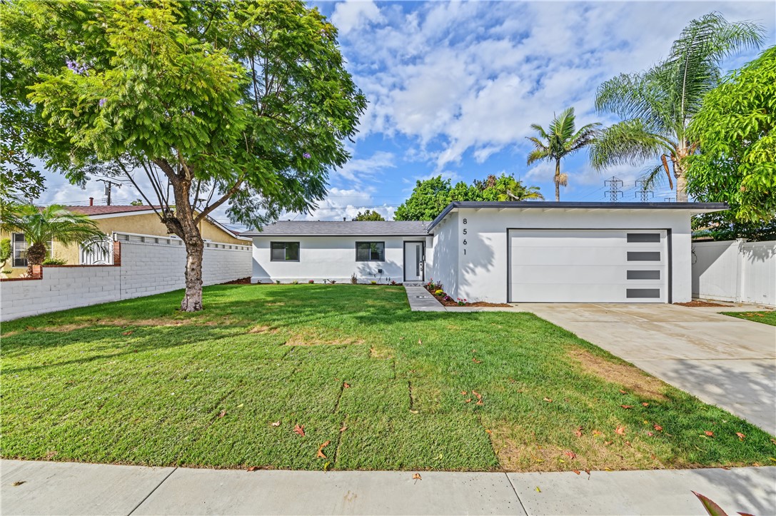 8561 Donald Circle, Huntington Beach CA 92647 - photo 2