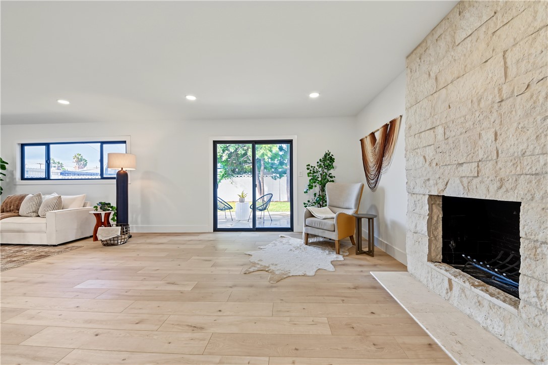 8561 Donald Circle, Huntington Beach CA 92647 - photo 17