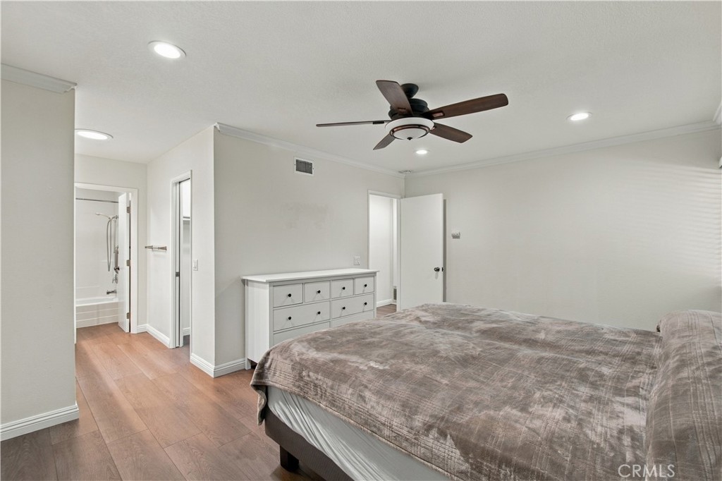 Primary ensuite - 8565 Sierra Circle 916A, Huntington Beach CA 92646 - photo 14